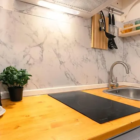 Apartamento Bright Loft With Free Private Parking *