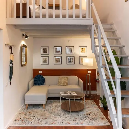 Bright Loft With Free Private Parking דירה פירנצה