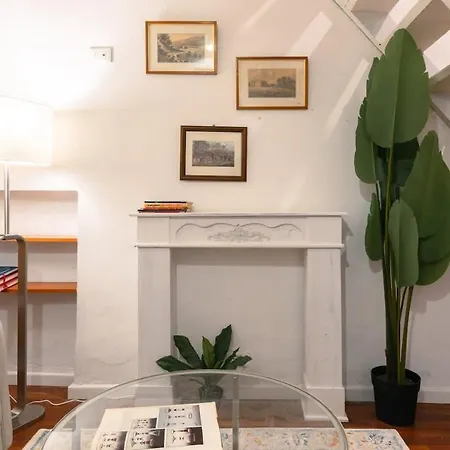 Bright Loft With Free Private Parking *